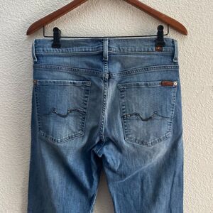 7 For All Mankind Relaxed Fit Jeans Medium Wash Size 31 x 30.5 Zip Fly